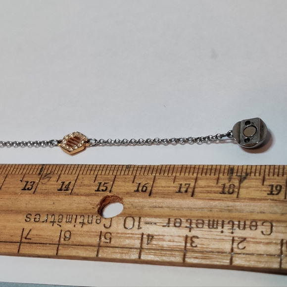 Swarovski Remix Hexagon Bracelet - Picture 7 of 10